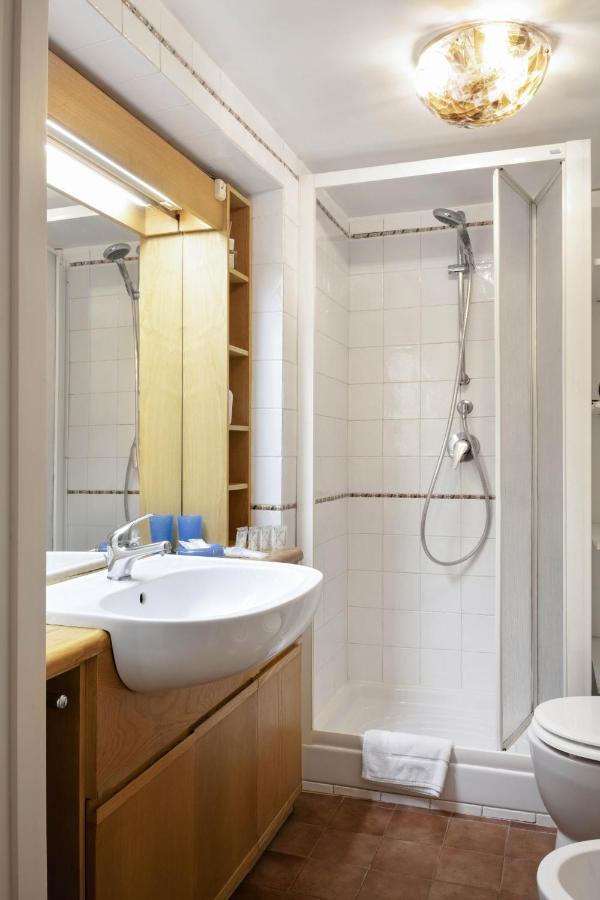 Trevi Fountain Apartment โรม ภายนอก รูปภาพ