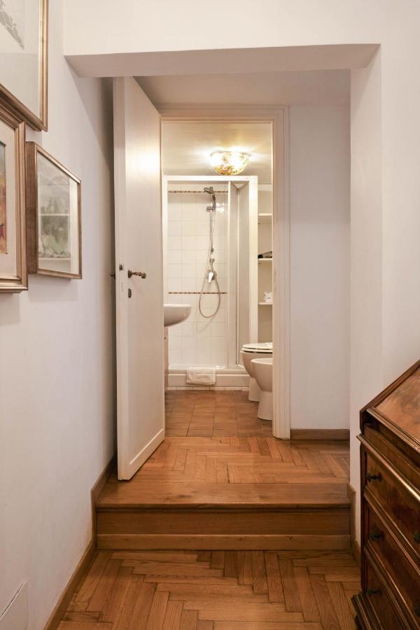 Trevi Fountain Apartment โรม ภายนอก รูปภาพ