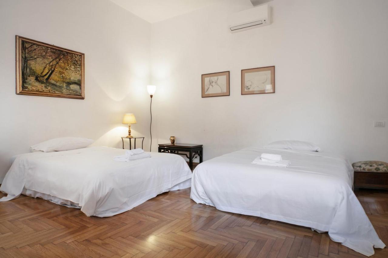 Trevi Fountain Apartment โรม ภายนอก รูปภาพ